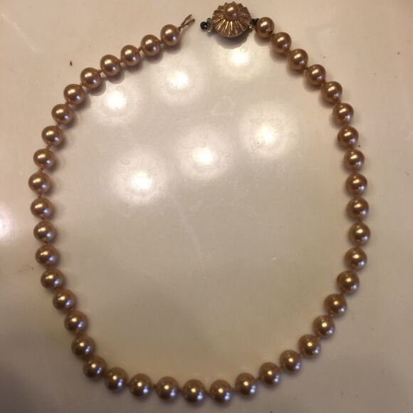 Cream Colored Pearls- Almost antique - - Picture 1 of 7